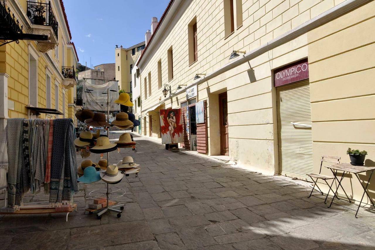 Historic Plaka Apartment เอเธนส์ ภายนอก รูปภาพ