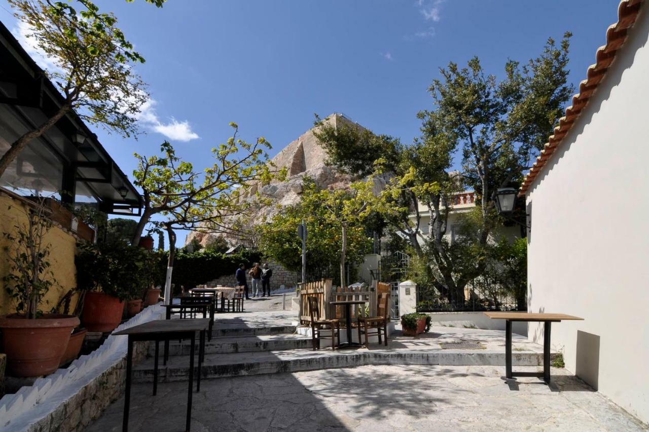 Historic Plaka Apartment เอเธนส์ ภายนอก รูปภาพ