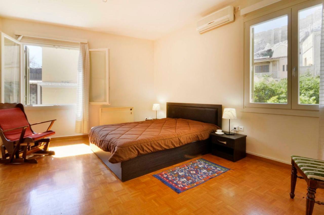 Historic Plaka Apartment เอเธนส์ ภายนอก รูปภาพ