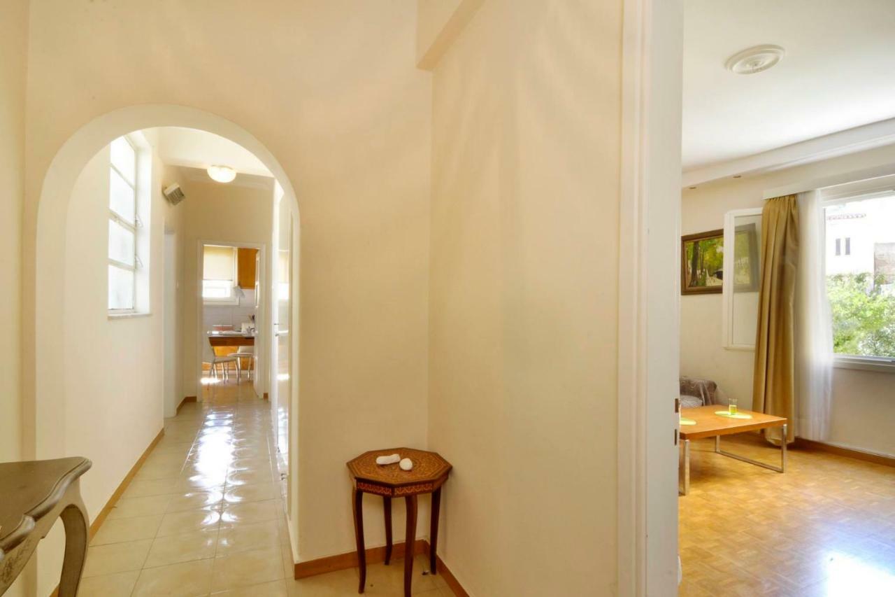 Historic Plaka Apartment เอเธนส์ ภายนอก รูปภาพ
