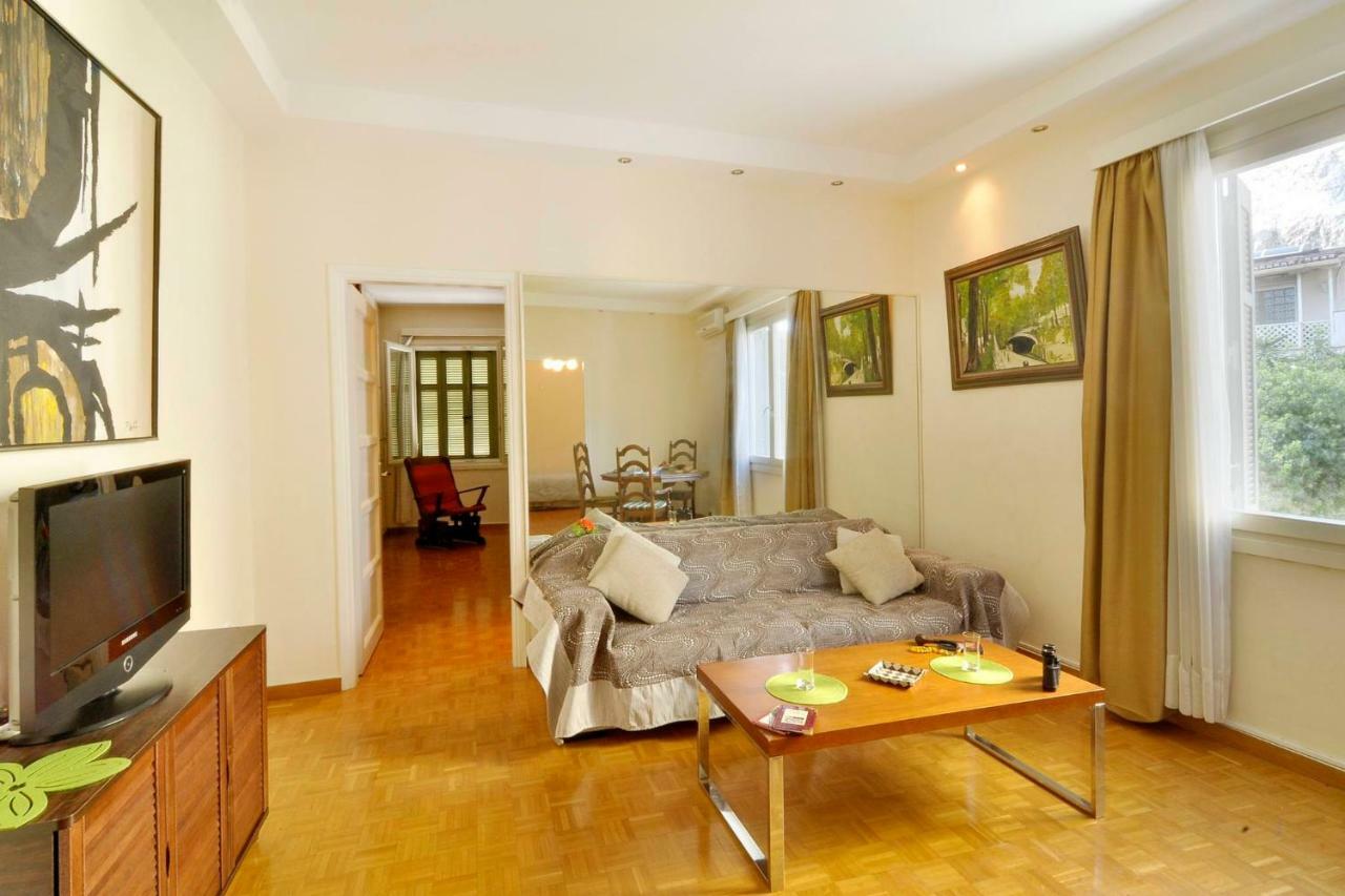 Historic Plaka Apartment เอเธนส์ ภายนอก รูปภาพ